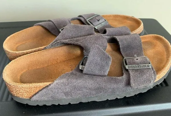 Birkenstock Arizona gray suede sandals size 37 - Image 4