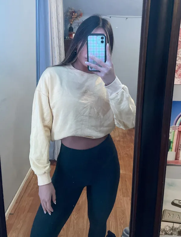 Sweater - Image 2