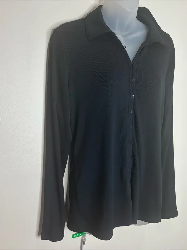 Abercrombie & Fitch Black Long-Sleeve Button-Down Shirt - Image 2