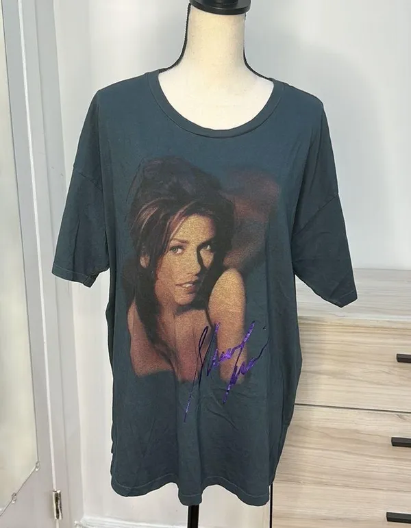 NWOT Shania Twain Come On Over 1988 Tour Merch Tee in Vintage Black DAYDREAMER - Image 7