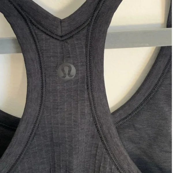 Lululemon Ebb to Street Tank Top Light Support, B/C Cup size 8 - Image 8