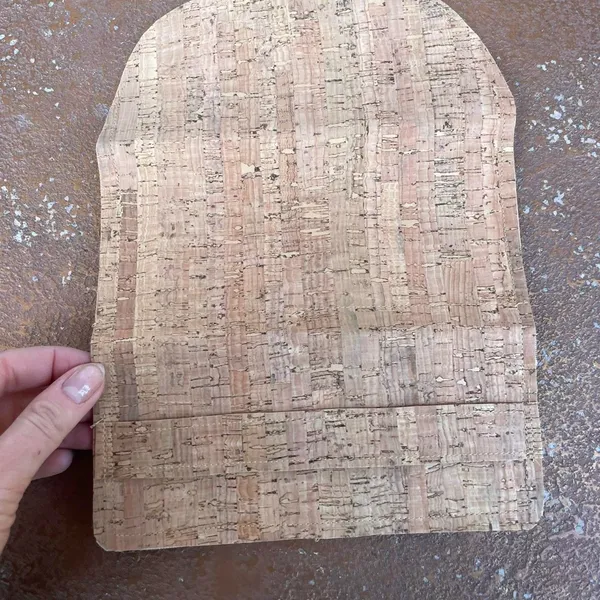 Handmade cork trifold wallet - Image 5