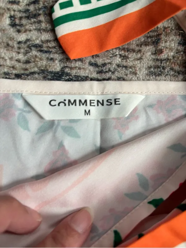 Commense wrap skirt Size M - Image 2