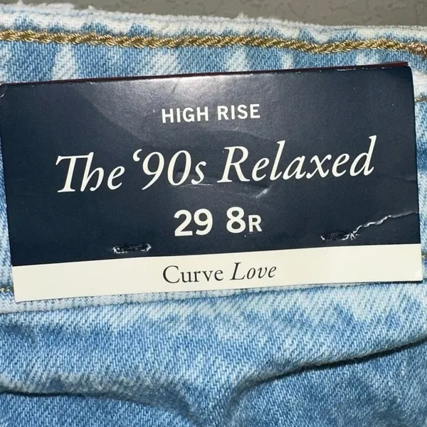 Abercrombie Curve Love 90s Relaxed Jeans 29/8R High Rise Straight Light Wash NWT - Image 5