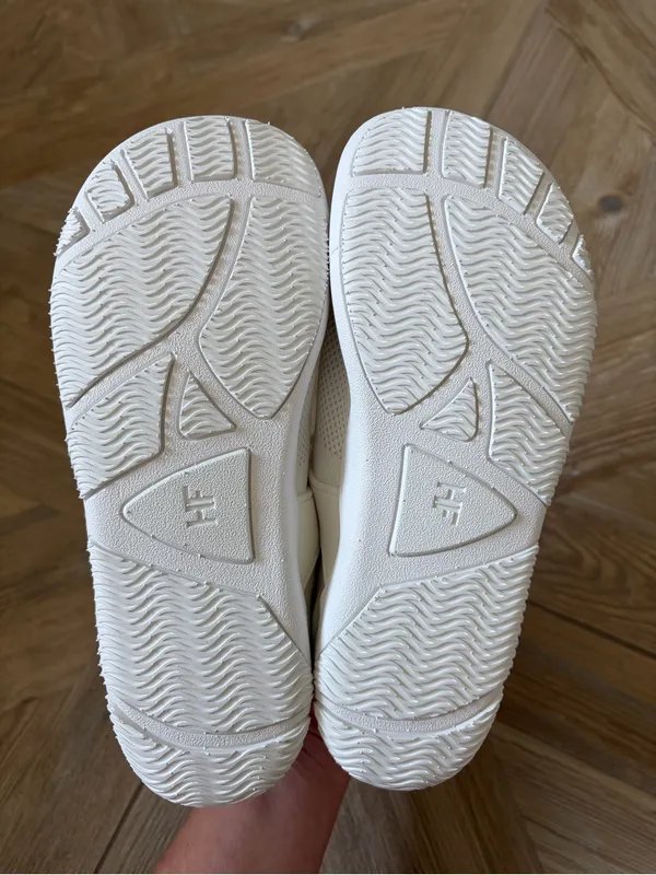 Hike Footwear Theora Pro Ergonomic Supportive Non Slip Barefoot Shoes White 7 - Image 6