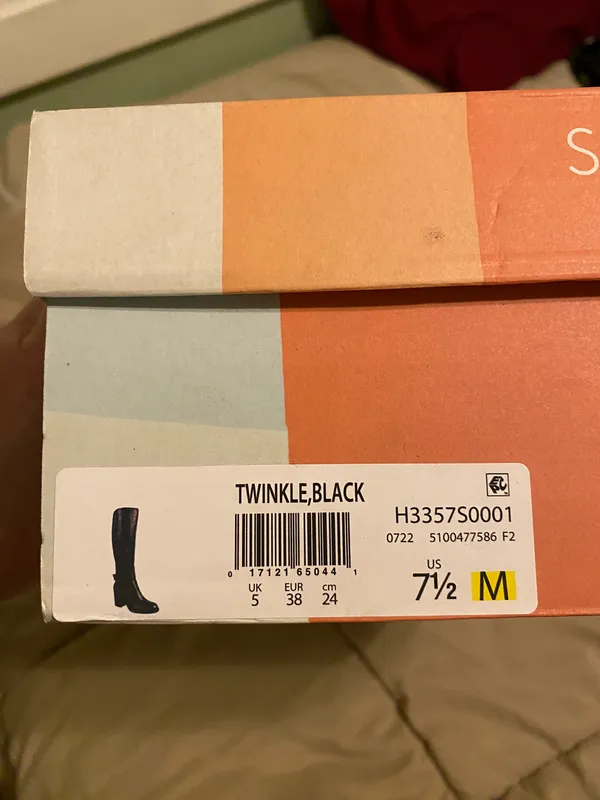 Naturalizer knee-high boots. Like new. - Image 5