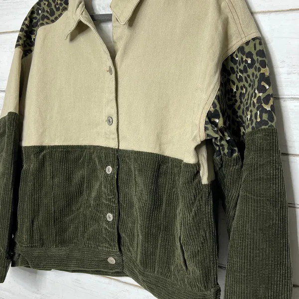 Umgee Color Block Corduroy Jacket Leopard Print Shacket Green Size Small - Image 7