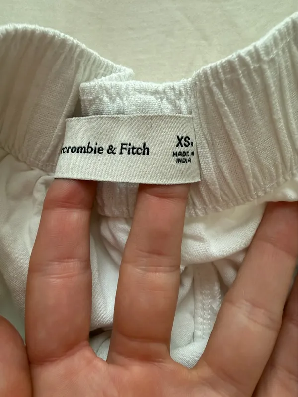 Abercrombie & Fitch Linen Blend Pull-on Shorts - Image 3