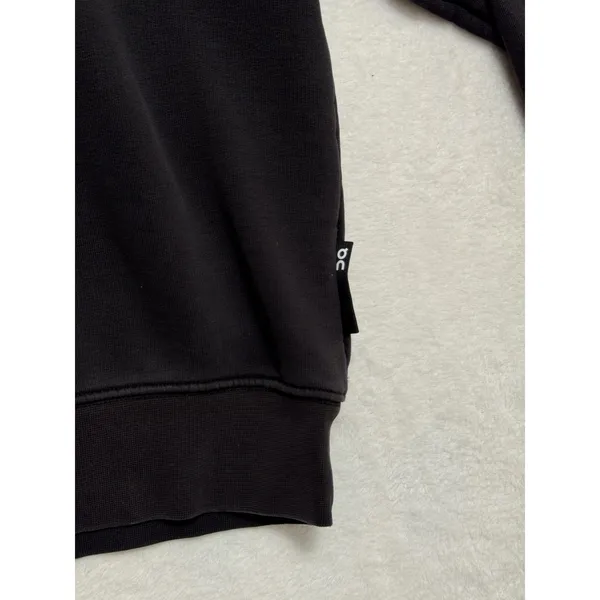 On Cloud Running Women's Hoodie Black Pocket Swiss Engineering Pullovers Size Xs - Image 4