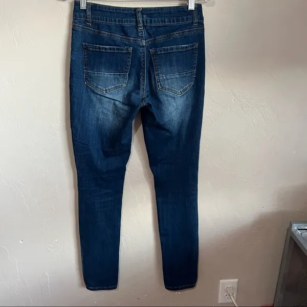 Refuge Distressed Skinny‎ Denim Jeans - Image 6