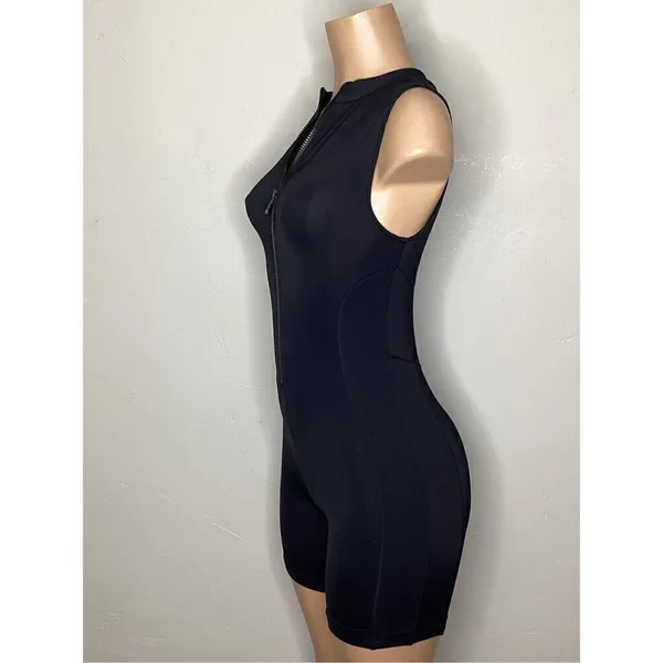 New. Good American black surf suit. Small. Retails $139 - Image 9