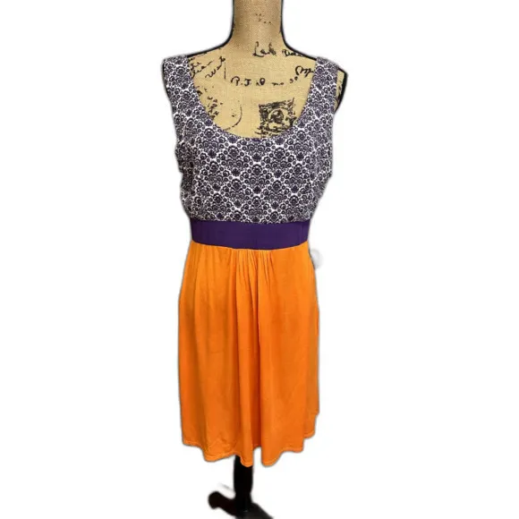 Women's Game Day Girl Stuff Purple Orange White Dress Size L - Image 2
