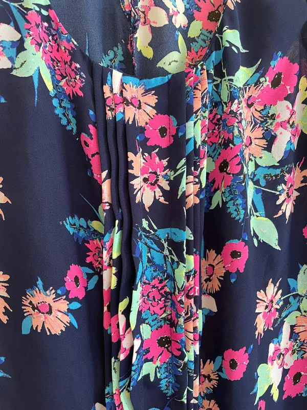 Candie’s Sleeveless Blouse - Image 3