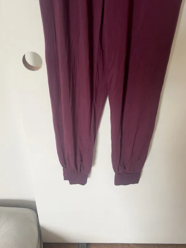 Lively Burgundy V-Neck Jogger Jumpsuit S NWOT - Image 4