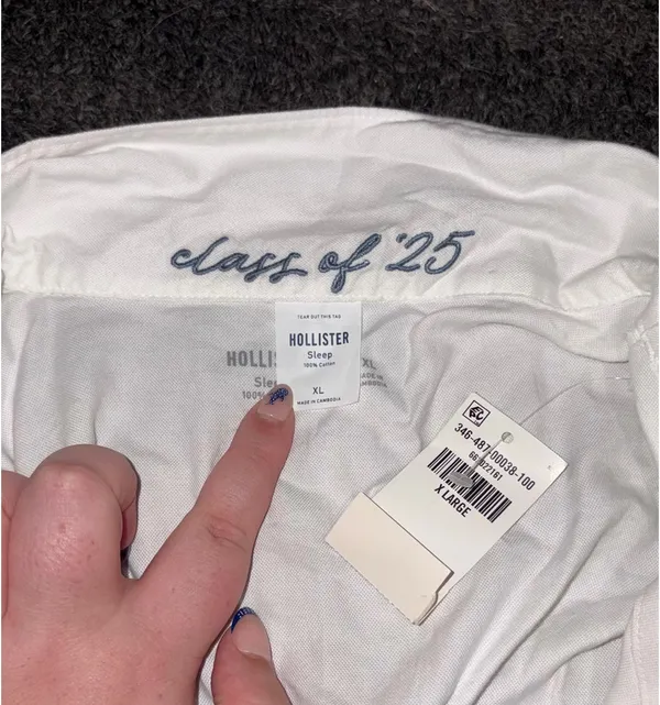 Hollister Graduation Sleep Set - Image 2