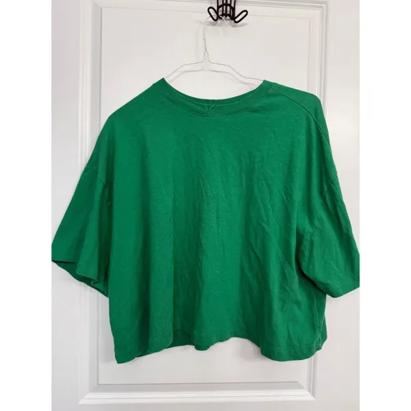 NWOT Old Navy Green Oversized Crop Tee 2X - Image 3
