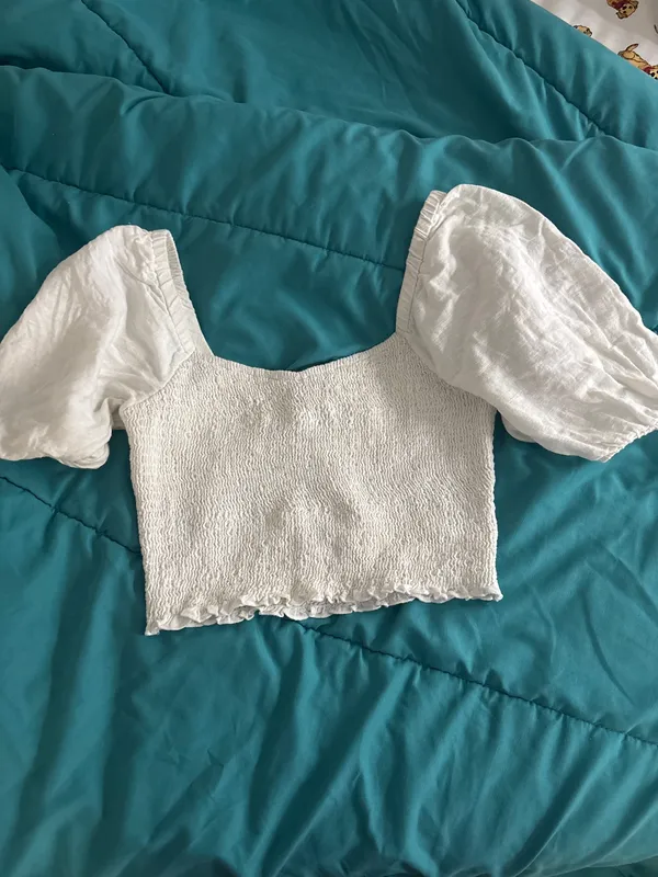 White American Eagle top - Image 2