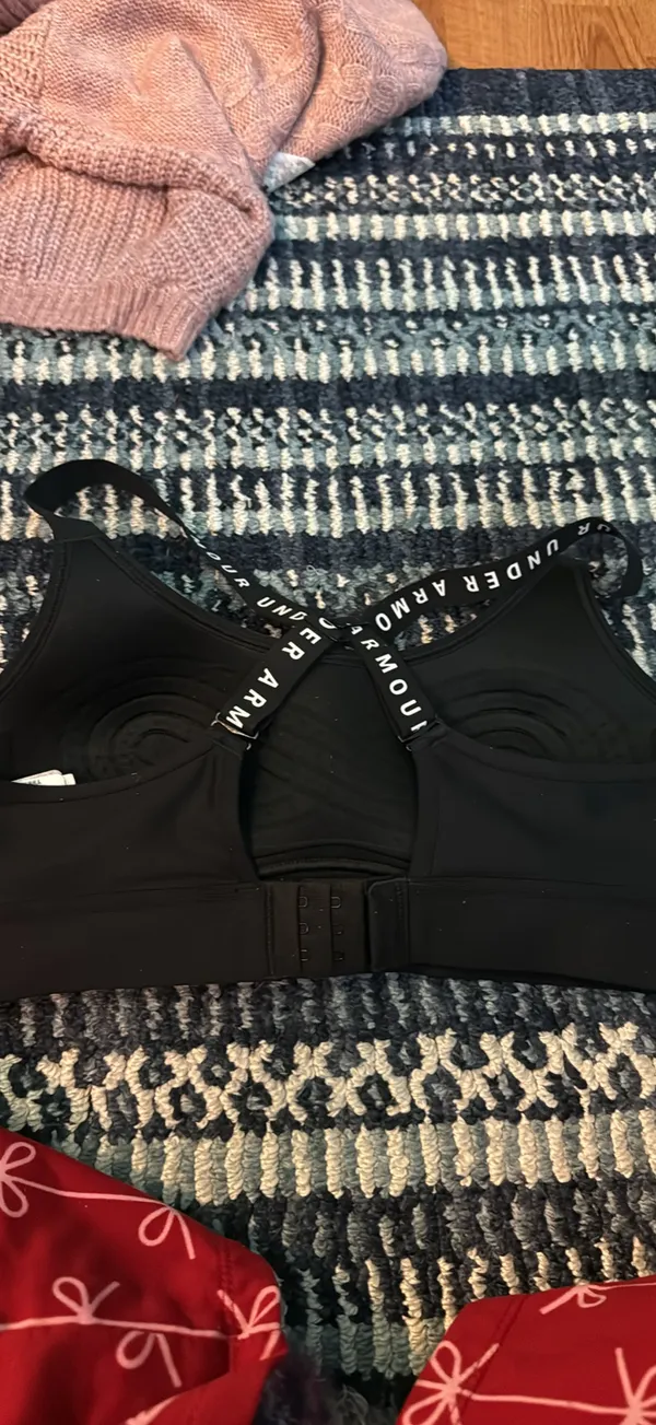 Under Armour Sports Bra Black - Image 2