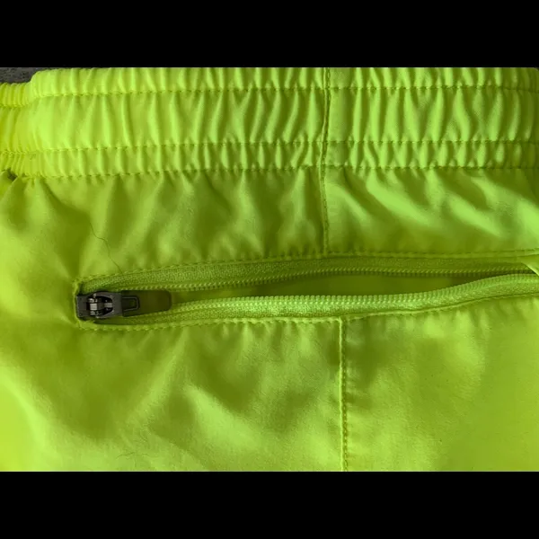 Nike shorts - Image 4