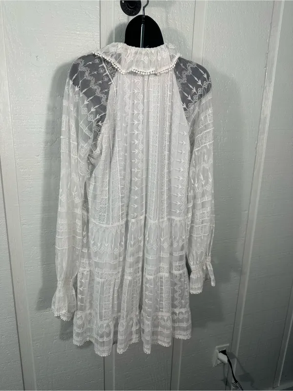 Zara White Lace Overlay Dress Size Small EUC - Image 9
