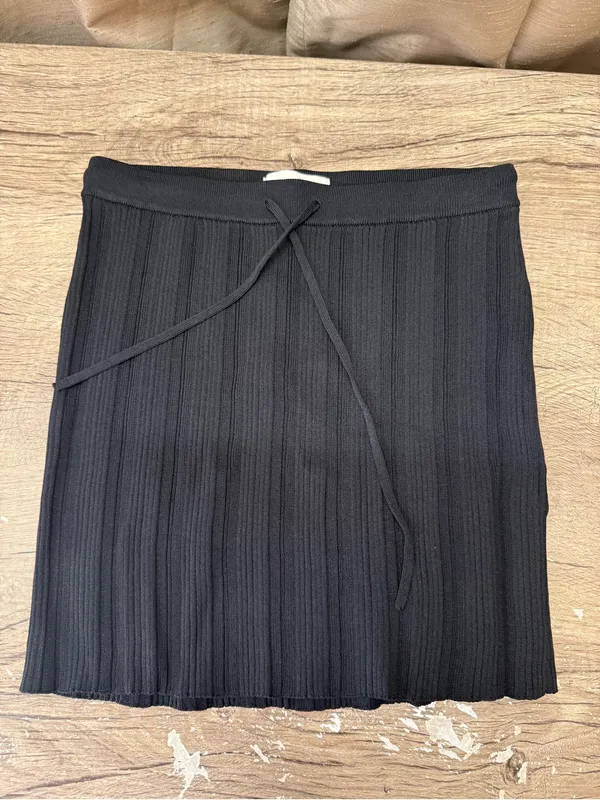 L*Space Kasey Cover Up Mini Skirt NWT size small - Image 2