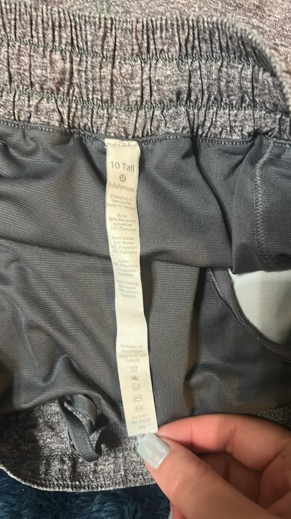 Lululemon Hotty Hot Shorts - Image 2