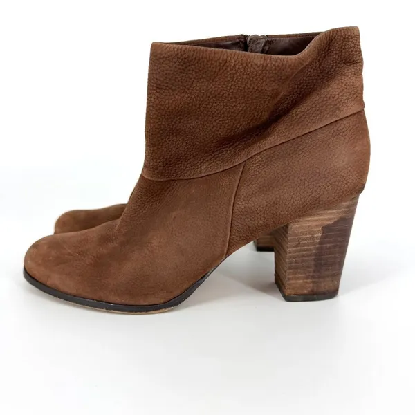Cole Haan Nike Air Cassidy Ankle Booties Worn Leather Stacked Heel Brown 9.5‎ - Image 2