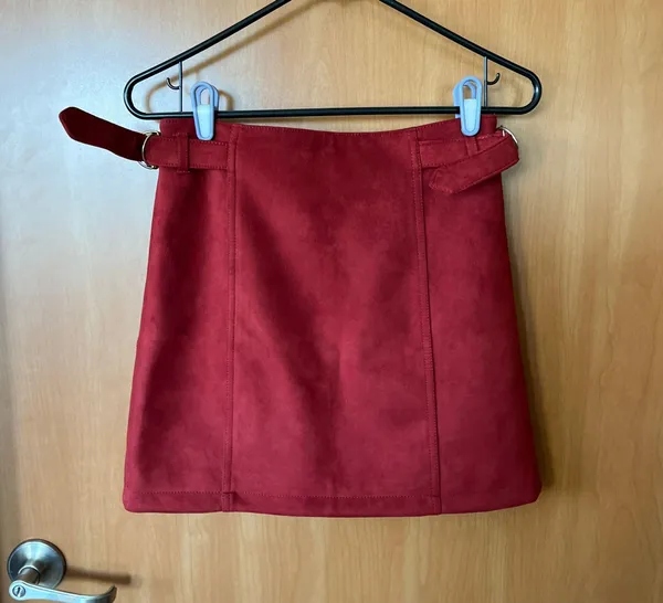 Forever 21 Burgundy Faux Suede Skirt - Image 2