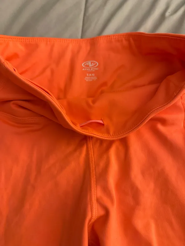 Athletic works shorts  - Image 2