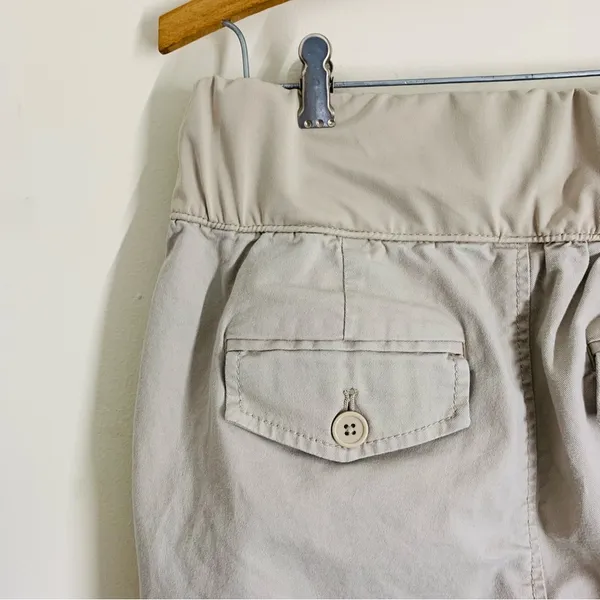 Gap Maternity Khaki Stretch Shorts Tan size 10 - Image 4