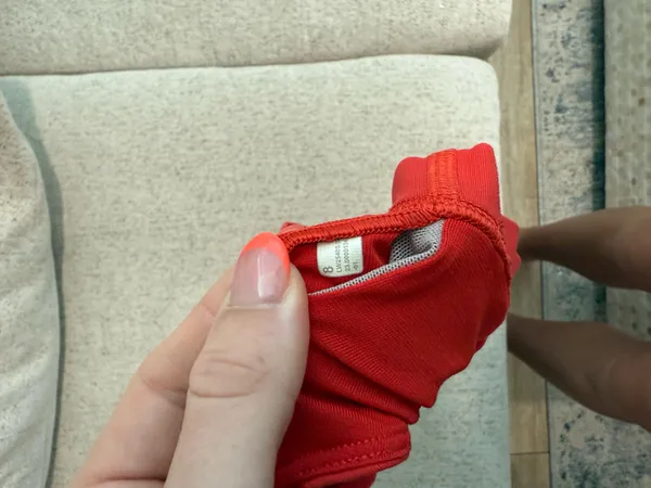 Lululemon Energy Sports Bra 8 - Image 4