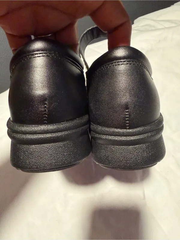 Propet Black Women's Mary Jane comfort leather shoes size 6.5M - Image 8