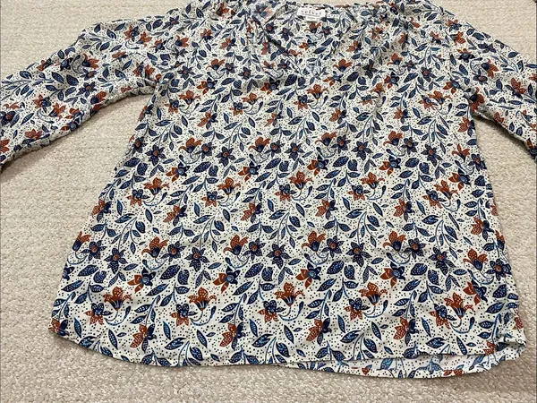 Velvet by Graham & Spencer White Floral V-Neck Blouse with Blue & Brown Accents - Image 14