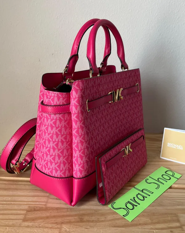Michael Kors Purse Set - Image 4