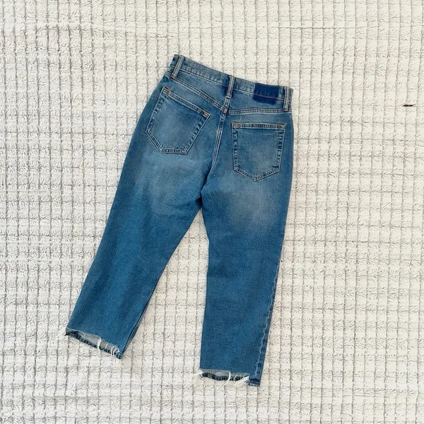 Abercrombie & Fitch Ultra High Rise Ankle Straight Jeans - Image 4