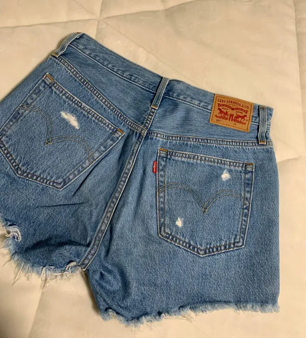Levi's 501s Shorts - Image 4