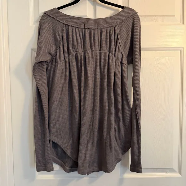 Free People We The Free Henley Top Gray Small Boho Waffle Knit Casual Loungewear - Image 5