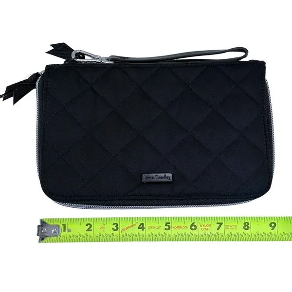 Vera Bradley RFID Wrestlet Bag NWT - Image 9