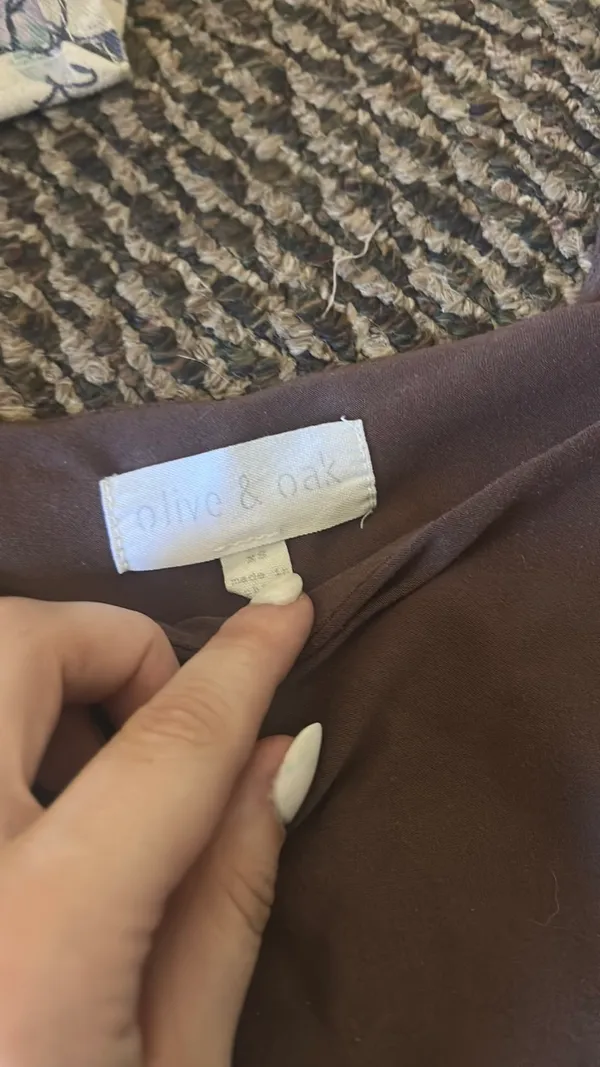 Olive and oak crop top! - Image 3