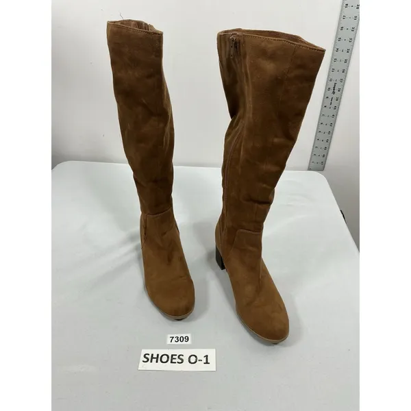 Womans Excellent Condition Universal Thread Knee High Boots 8.5 Rust Block Heel - Image 3