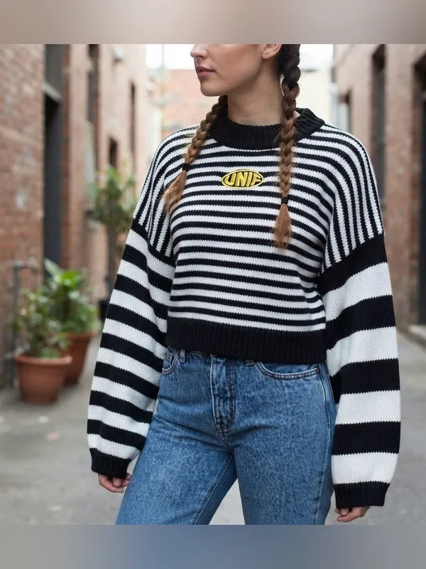 UNIF Logo Striped Oversized Sleeve Crop Sweater Medium Y2K Indie Sleaze - Image 3