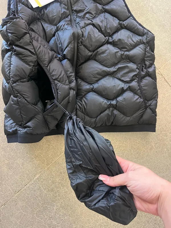 Lululemon Featherweight Quilted Vest - Image 6