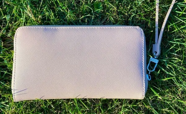 Steve Madden Wallet - Image 3