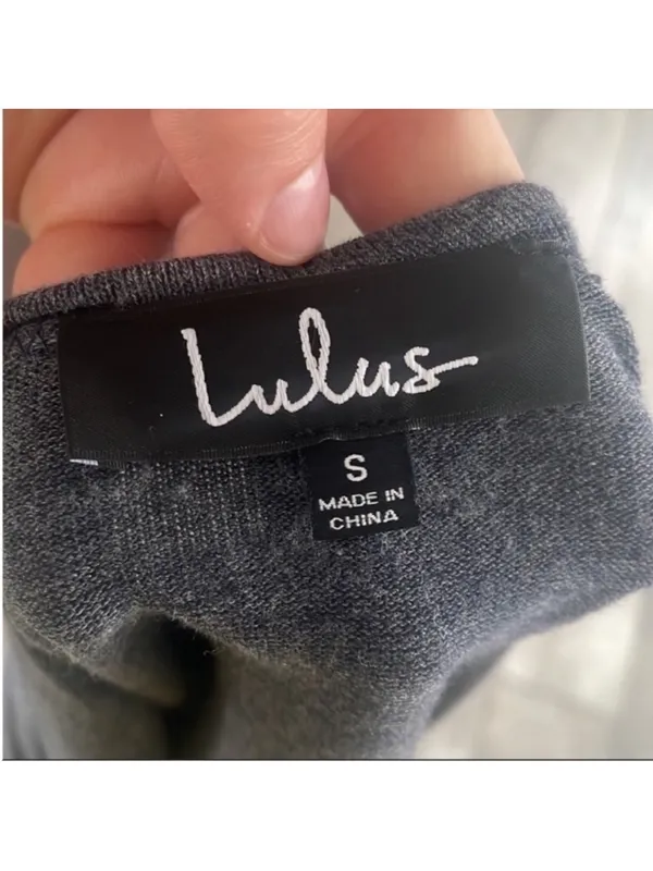 Lulu's Size Small Dark Grey Scoop Back Top - Image 3