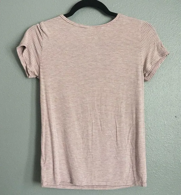 American Eagle • Soft and Sexy Mauve Striped V-Neck Shirt Size Small - Image 2