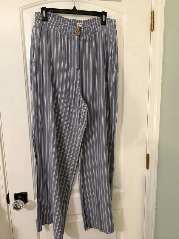 Roxy Flowy Pants - Image 2