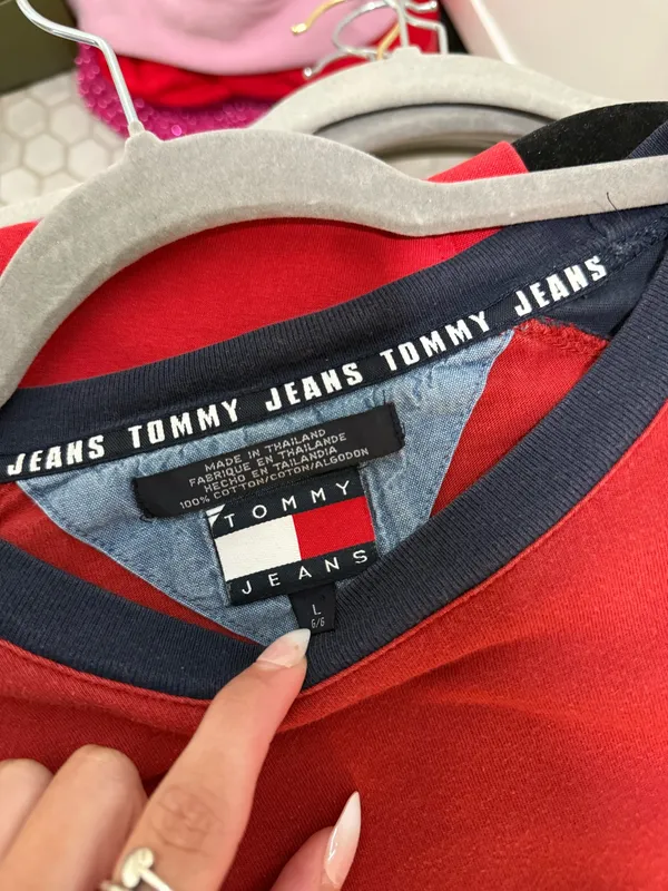 Tommy Hilfiger Tee - Image 5
