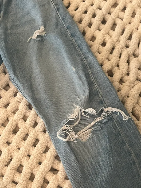 Levi's Frayed Jeans - Image 5