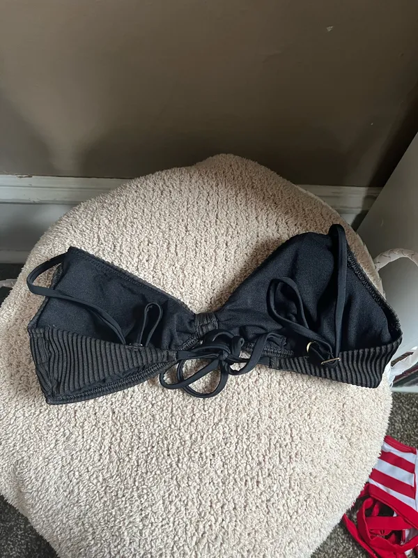 Hollister Bikini Top - Image 2