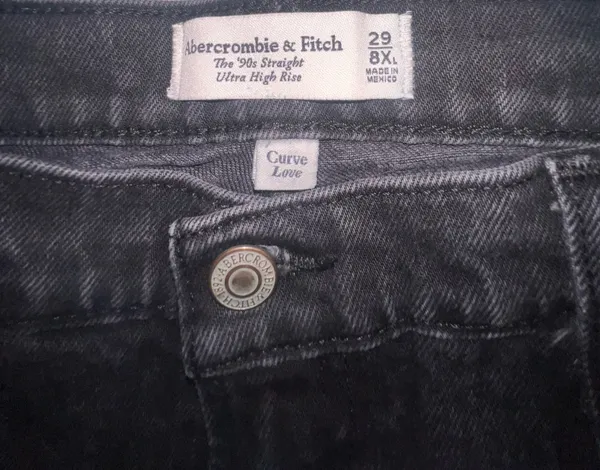 Abercrombie High-Rise Jeans - Image 3